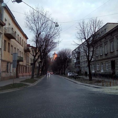 With Dom Studio Apartment Liov Exterior foto